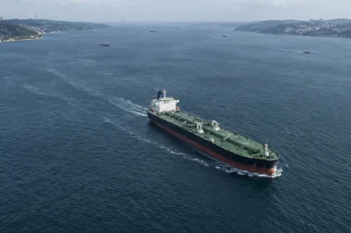 A ship-tracking map cannot prove Hormuz is open